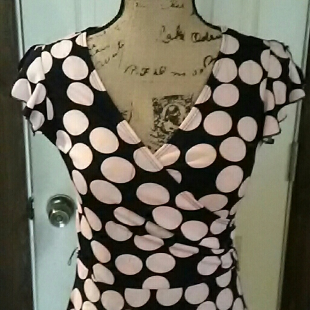 Polka dotted dress - Picture 2 of 3